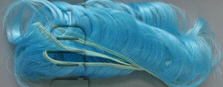 Короткие волосы для кукол голубые