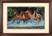 DIMENSIONS 35214, Набір для вишивання Коні, що біжать