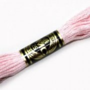 Мулине для вышивания DMC 818 Baby Pink