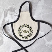 Фартух пфд пляшку з вишивкою Оливки