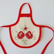 Фартух на пляшку з вишивкою Маки
