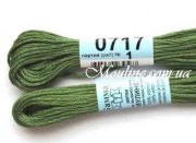 Нитки мулине Гамма 717 для вышивания крестиком гороховый