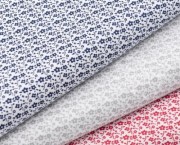 Набір тканин з 3 штук "Квіткова галявина" сірого, червоного та синього кольору 40*40 см Детальніше: https://detskie-tkani.com.ua/ua/p1262466358-nabor-tkanej-shtuk.html