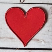 Нашивка пришивна Серце Червоне NWN-058