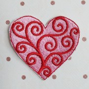 Нашивка пришивна аплікація Серце ажурне