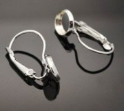 Серьги под заливку или кабошон 8 мм