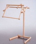 Напольный станок Арабеска Аист с пяльцами