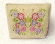 Набор для вышивания Маричка ННК-3-001 Косметичка Цветочное сердце